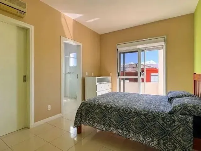 Imagem 13: Casa a Venda 2 Pavimentos, 6 Dormitórios- Documentação Completa -Cacupé