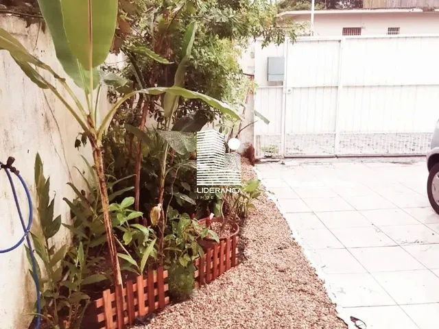 Imagem 4: Casa, Sambaqui, 03 Suítes, 04 Vagas