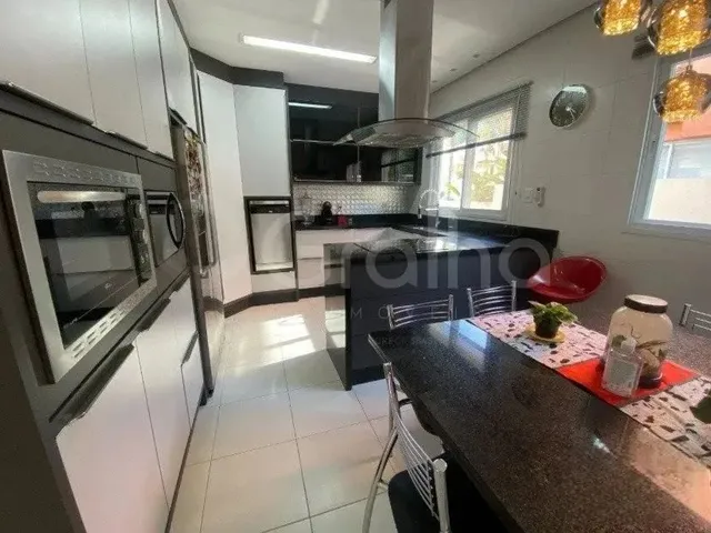Imagem 8: Casa para Venda em Florianópolis, Santo Antônio de Lisboa, 4 Dormitórios, 4 Suítes, 7
