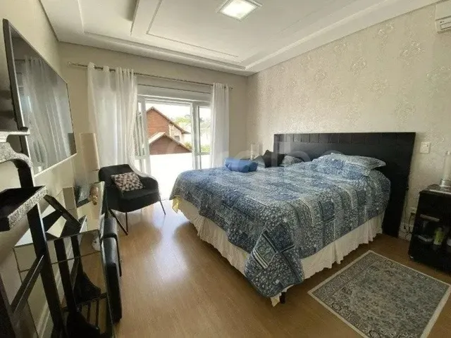 Imagem 11: Casa para Venda em Florianópolis, Santo Antônio de Lisboa, 4 Dormitórios, 4 Suítes, 7