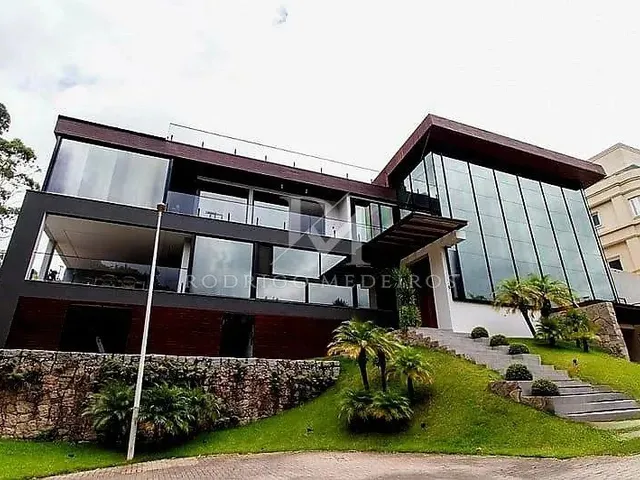 Imagem: Casa 4 Suítes - Cacupé, Florianópolis/Sc