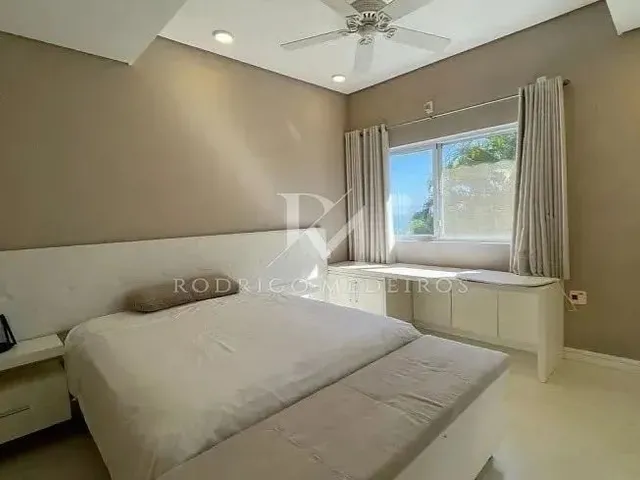 Imagem 11: Casa 6 Dormitórios (4 Suítes), Piscina - Cacupé, Florianópolis - Sc