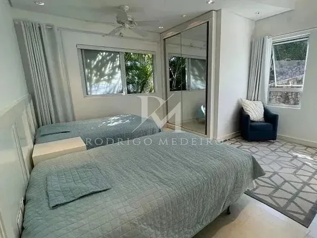Imagem 4: Casa 6 Dormitórios (4 Suítes), Piscina - Cacupé, Florianópolis - Sc