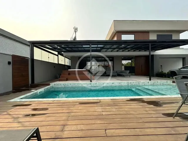 Imagem: Casa Alto Padrão À Venda Tem 247 Metros