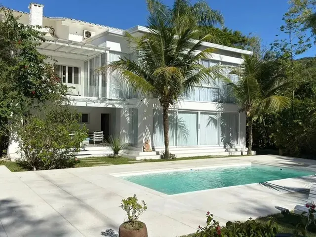 Imagem: Casa Espetacular Vista Mar com 7 Suítes