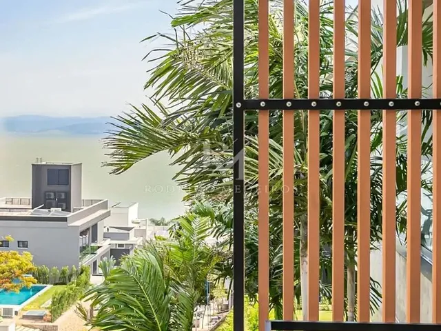 Imagem 4: Casa 5 Dormitórios (3 Suítes) - Cacupé, Florianópolis/Sc