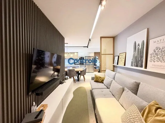 Imagem: O apartamento possui 3 Dormitórios, 1 Suíte, 2 Banheiros,