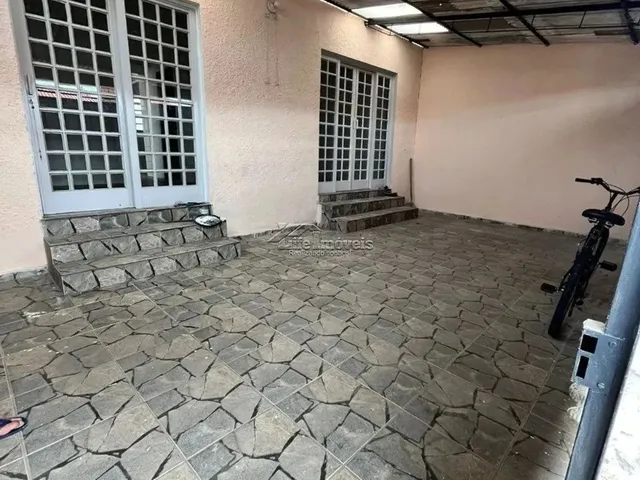 Imagem: Casa com 2 Residências no Jd. Bom Retiro
