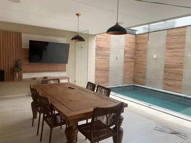 Imagem 7: Imóvel Exclusivo 252M² 3 Suítes com Closet, Piscina e Energia Solar