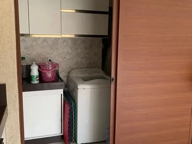 Imagem 15: Imóvel Exclusivo 252M² 3 Suítes com Closet, Piscina e Energia Solar