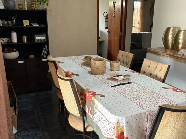 Imagem: Casa 4 Quartos no Vila Itatiaia