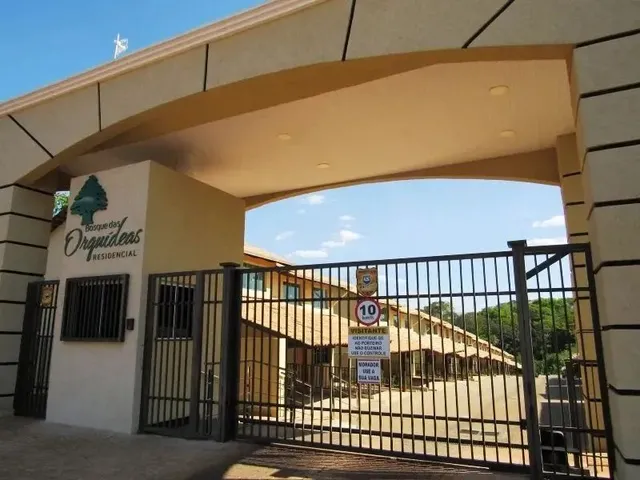 Imagem 1: Residencial Bosque das Orquídeas Casa em Condomínio com 3 Quarto(S) e 4 Banheiro(S) À