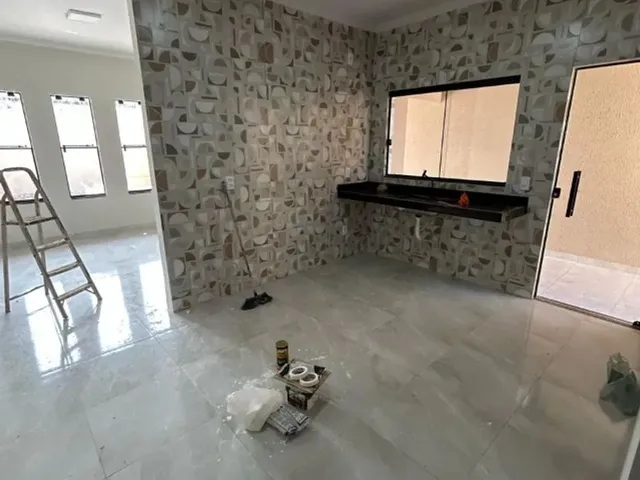 Imagem: Casa de 02 Quartos Recém Construída na