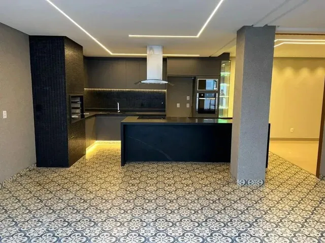 Imagem: Sobrado 03 Suítes À Venda  226M² de
