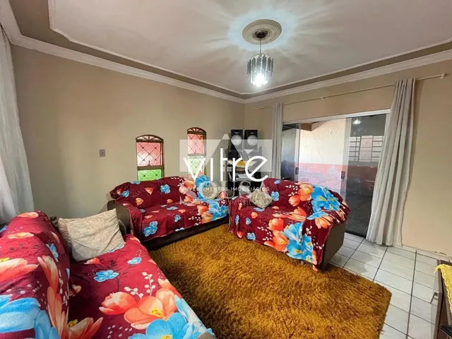 Imagem: Casa À Venda no Bairro Mansour em Uberlândia
