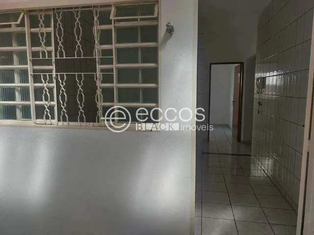 Imagem 6: Casa À Venda, 3 Quartos, 1 Suíte, 2 Vagas, Lourdes - Uberaba/Mg