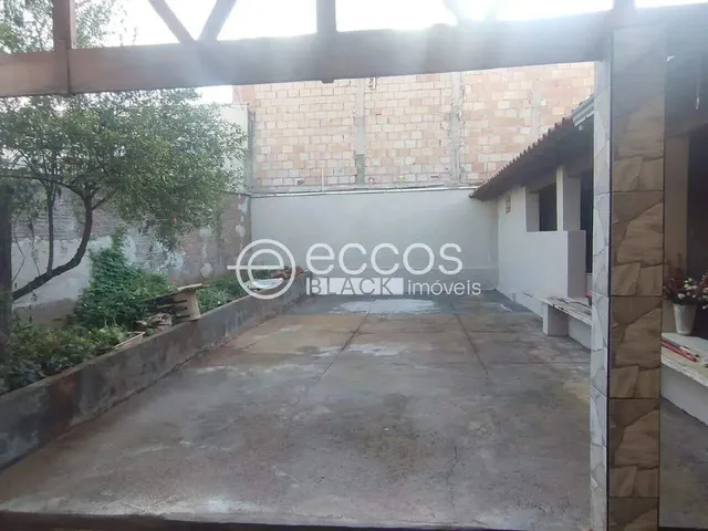 Imagem 7: Casa À Venda, 3 Quartos, 1 Suíte, 2 Vagas, Lourdes - Uberaba/Mg