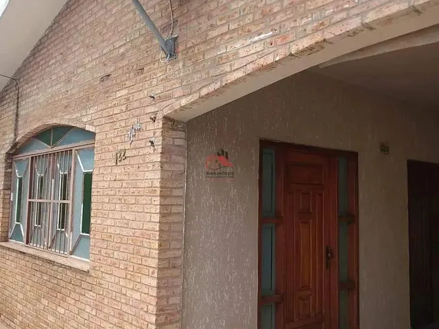 Imagem: Casa com 3 Dormitórios À Venda, 196 M²