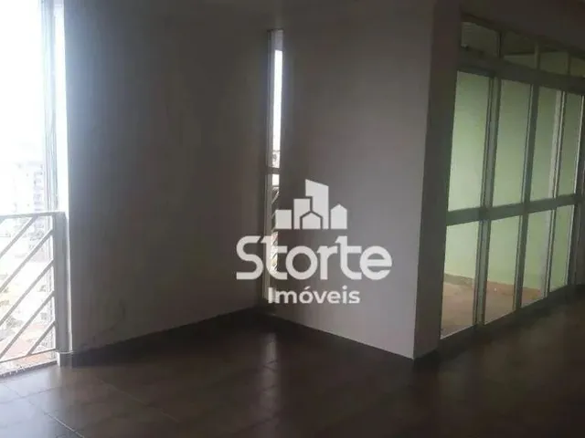 Imagem 6: Apartamento com 3 Dormitórios À Venda, 174M² por R$ 520.000 - Cazeca - Uberlândia/Mg