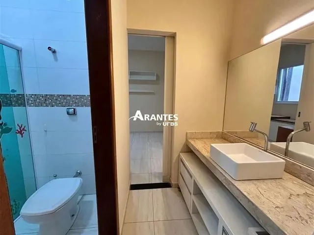 Imagem 15: Casa com 185M² 3 Quartos À Venda no Bairro Bosque dos Buritis