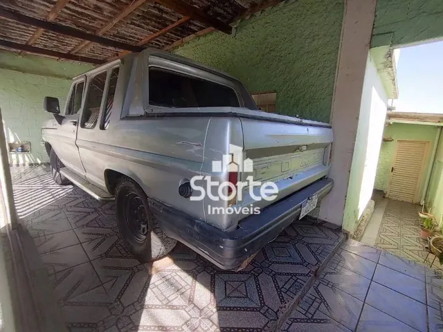 Imagem: Casa com 4 Dormitórios À Venda, 160 M²