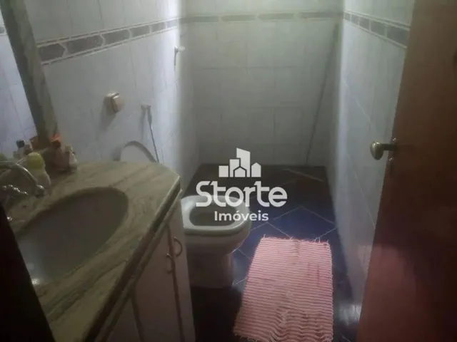 Imagem 2: Casa com 3 Dormitórios À Venda, 235 M² por R$ 550.000,00 - Gravatás - Uberlândia/Mg