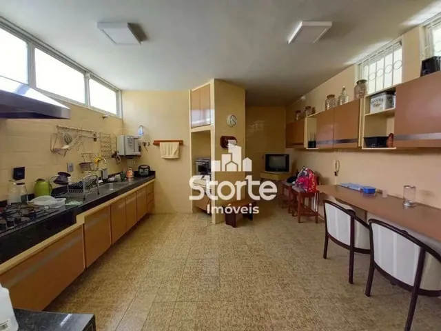 Imagem 6: Casa Estilo Sobrado com 4 Dormitórios À Venda, 340M² por R$ 1.750.000 - Tabajaras