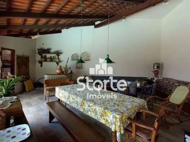Imagem 16: Casa Estilo Sobrado com 4 Dormitórios À Venda, 340M² por R$ 1.750.000 - Tabajaras