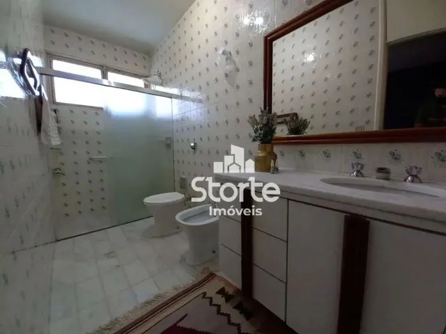 Imagem 7: Casa Estilo Sobrado com 4 Dormitórios À Venda, 340M² por R$ 1.750.000 - Tabajaras