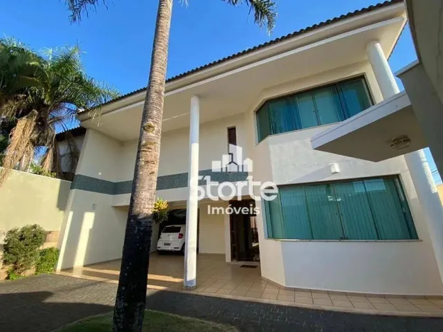 Imagem: Casa Estilo Sobrado de Esquina com 3 Suítes