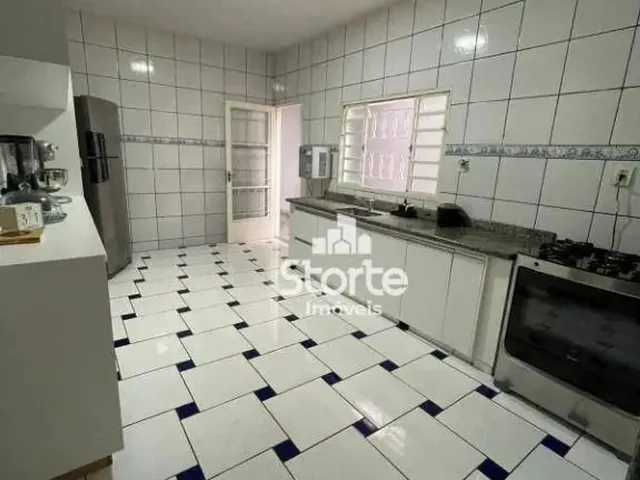Imagem 11: Casa com 3 Dormitórios À Venda, 161 M² por R$ 600.000,00 - Granada - Uberlândia/Mg