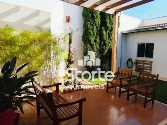 Imagem: Casa com 3 Dormitórios À Venda, 160 M²