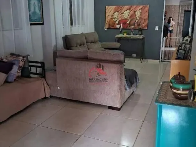 Imagem: Casa À Venda, 3 Quartos, 1 Suíte, 4 Vagas