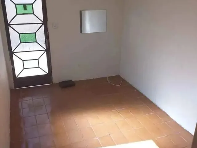 Imagem 3: Casa com 4 Dormitórios À Venda, 225 M² por R$ 230.000 - Conjunto Morada do Sol