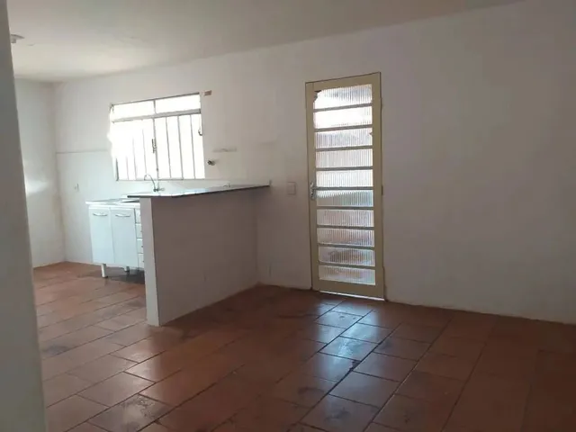 Imagem 6: Casa com 4 Dormitórios À Venda, 225 M² por R$ 230.000 - Conjunto Morada do Sol