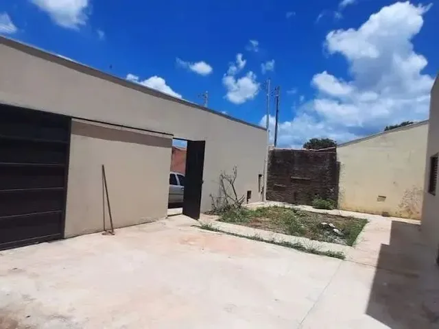 Imagem: Casa com 3 Dormitórios À Venda, 77 M²