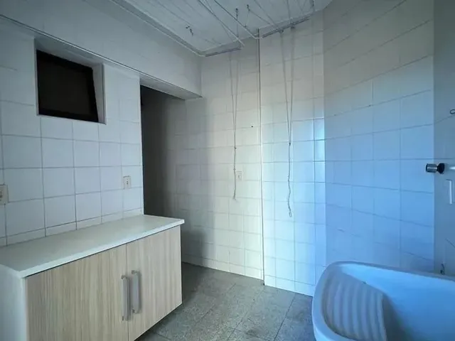 Imagem 8: Apartamento com 3 Dormitórios À Venda, 180 M² por R$ 630.000,00 - Mercês - Uberaba/Mg
