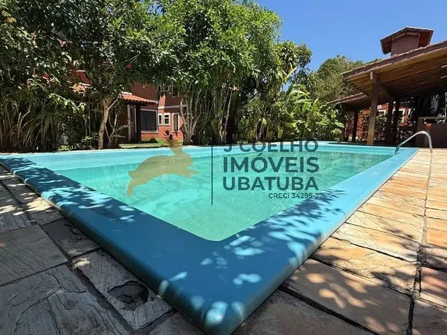 Imagem: Casa com 3 Dormitórios Dentro de Condomínio