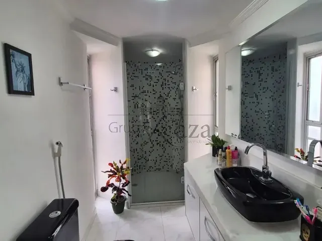 Imagem 2: Oportunidade - Apartamento - Condomínio Rio Jaguari - Centro - 4 Dormitórios - 228M²
