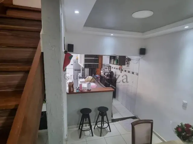 Imagem 4: Casa - Parque Interlagos - 3 Dormitórios - 180M² - Estuda Permuta