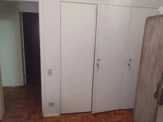 Imagem 3: Apartamento com 4 Dormitórios À Venda, 153 M² por R$ 230.000,00 - Centro - Uberaba/Mg