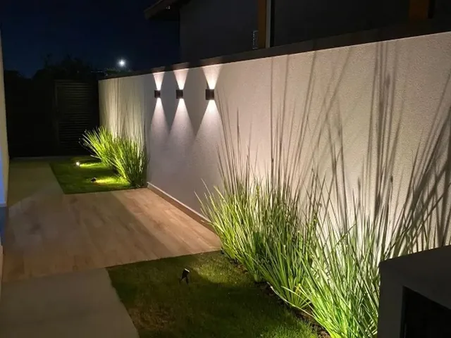 Imagem 7: Casa Térrea de Alto Padrão: 245M², 3 Suítes e Acabamentos Premium com Piscina