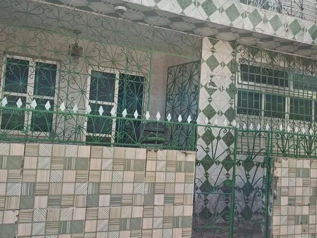 Imagem: Vende-Se Casa Sete de Abril