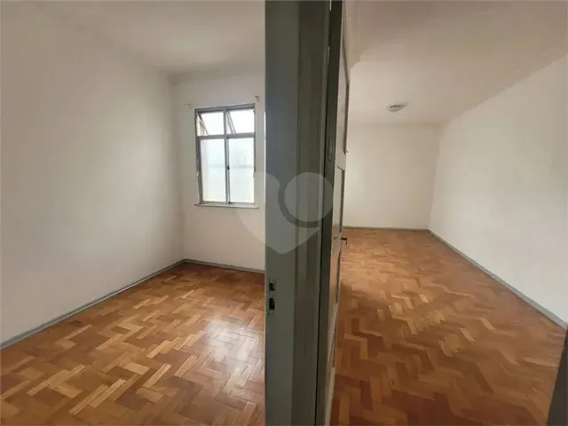 Imagem 3: Imóvel para Venda Possui 53 Metros Quadrados com 2 Quartos em Estácio - Rio de Janeiro