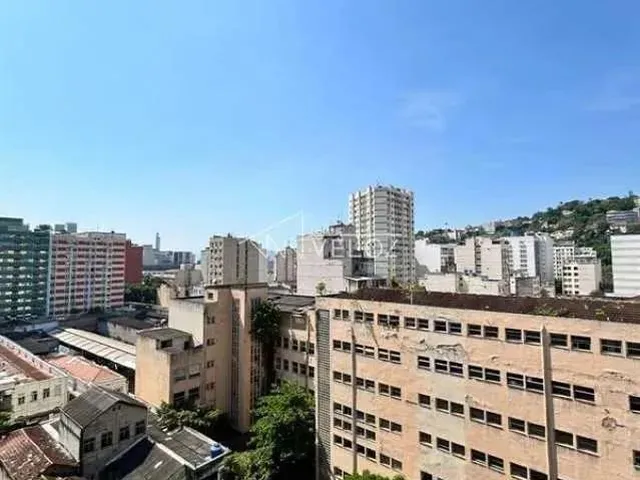 Imagem 12: Cobertura : Linear / Residencial / Centro