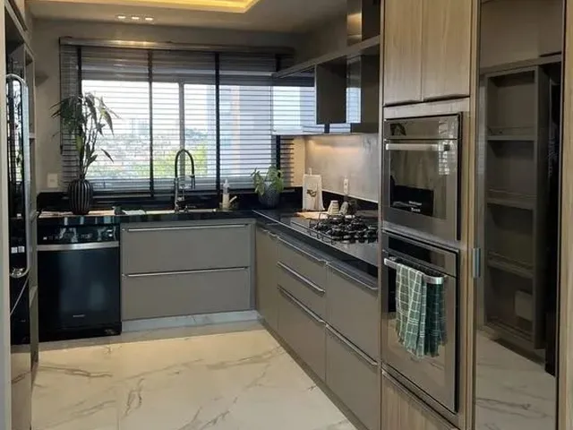 Imagem: 1 Quarto C/ Varanda no Centro de Tudo e
