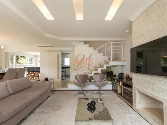 Imagem 10: Casa em Condomínio com 4 Dormitórios À Venda com 200M² por R$ 2.690.000,00 no Bairro