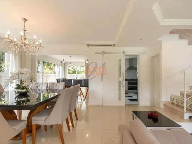 Imagem 15: Casa em Condomínio com 4 Dormitórios À Venda com 200M² por R$ 2.690.000,00 no Bairro