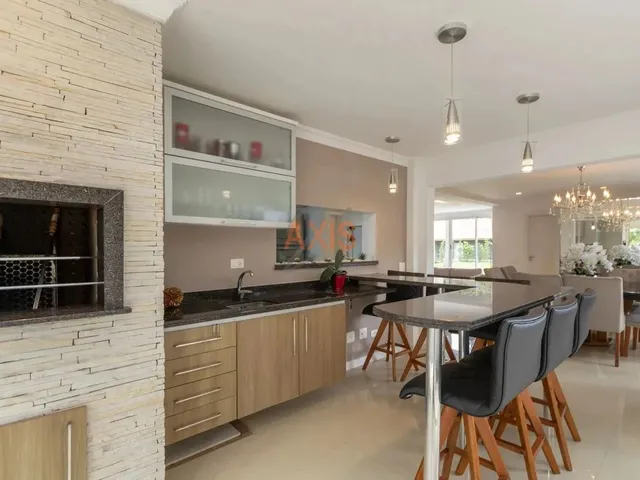 Imagem 8: Casa em Condomínio com 4 Dormitórios À Venda com 200M² por R$ 2.690.000,00 no Bairro