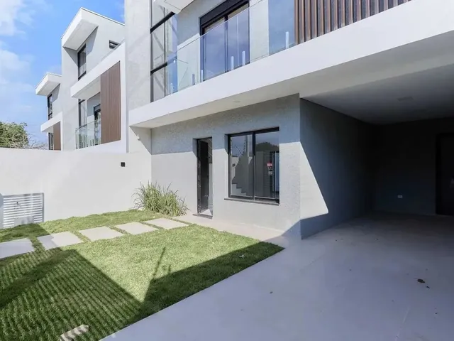 Imagem 8: Sobrado com 3 Dormitórios Sendo 1 Suíte e 2 Vagas de Garagem no Bairro Santo Inácio